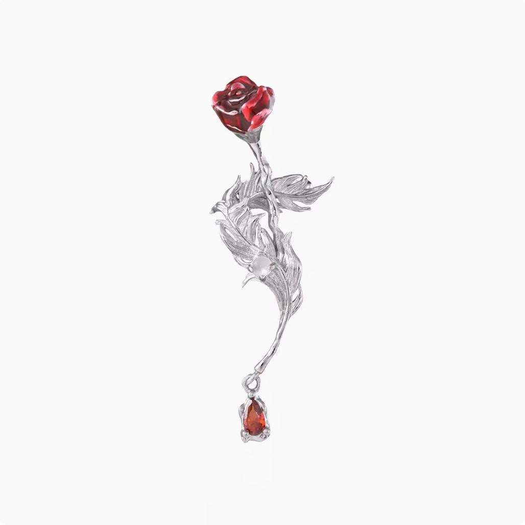 Designer-Ohrmanschette aus Metall mit roten Rosen und Strasssteinen (kein Ohrlochstechen erforderlich)
