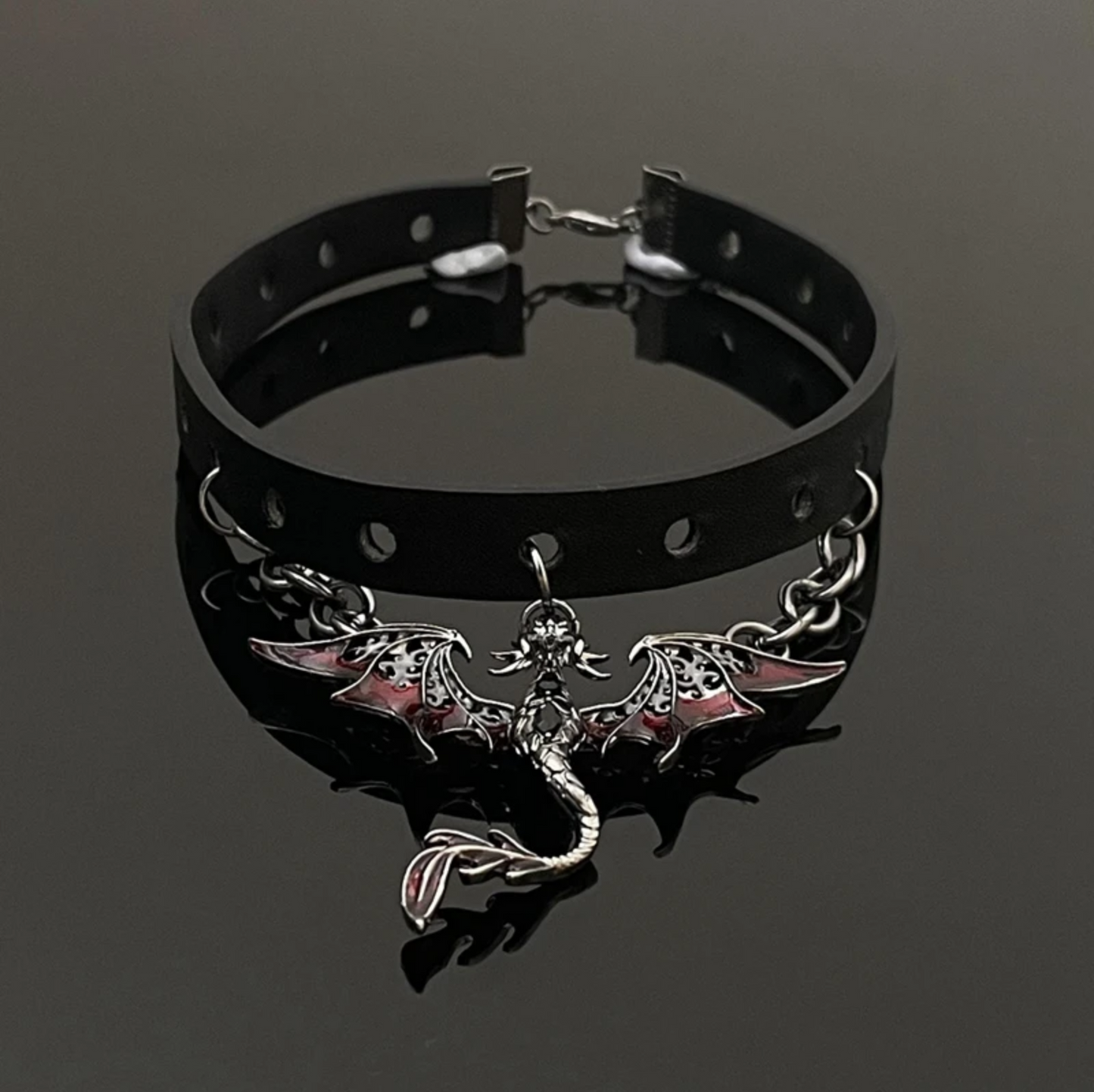 Dark Fly – Choker-Halskette mit Drachen-Motiv, schwarzes Leder