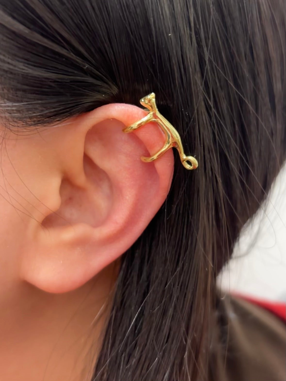 Designer Cat Stretching Ear Cuff