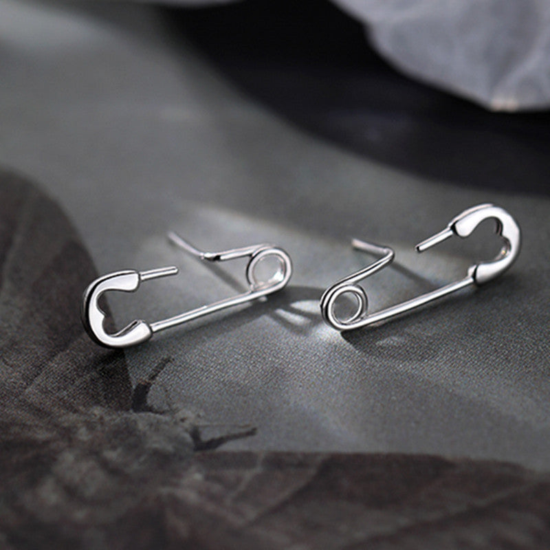 Schicker, schlichter Unisex-Designer-Ohrstecker mit Anstecknadel