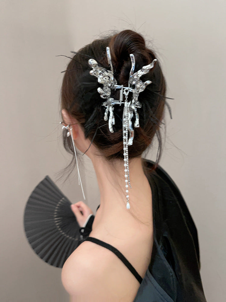 Pince à cheveux papillon en métal avec plumes Sweet Girl