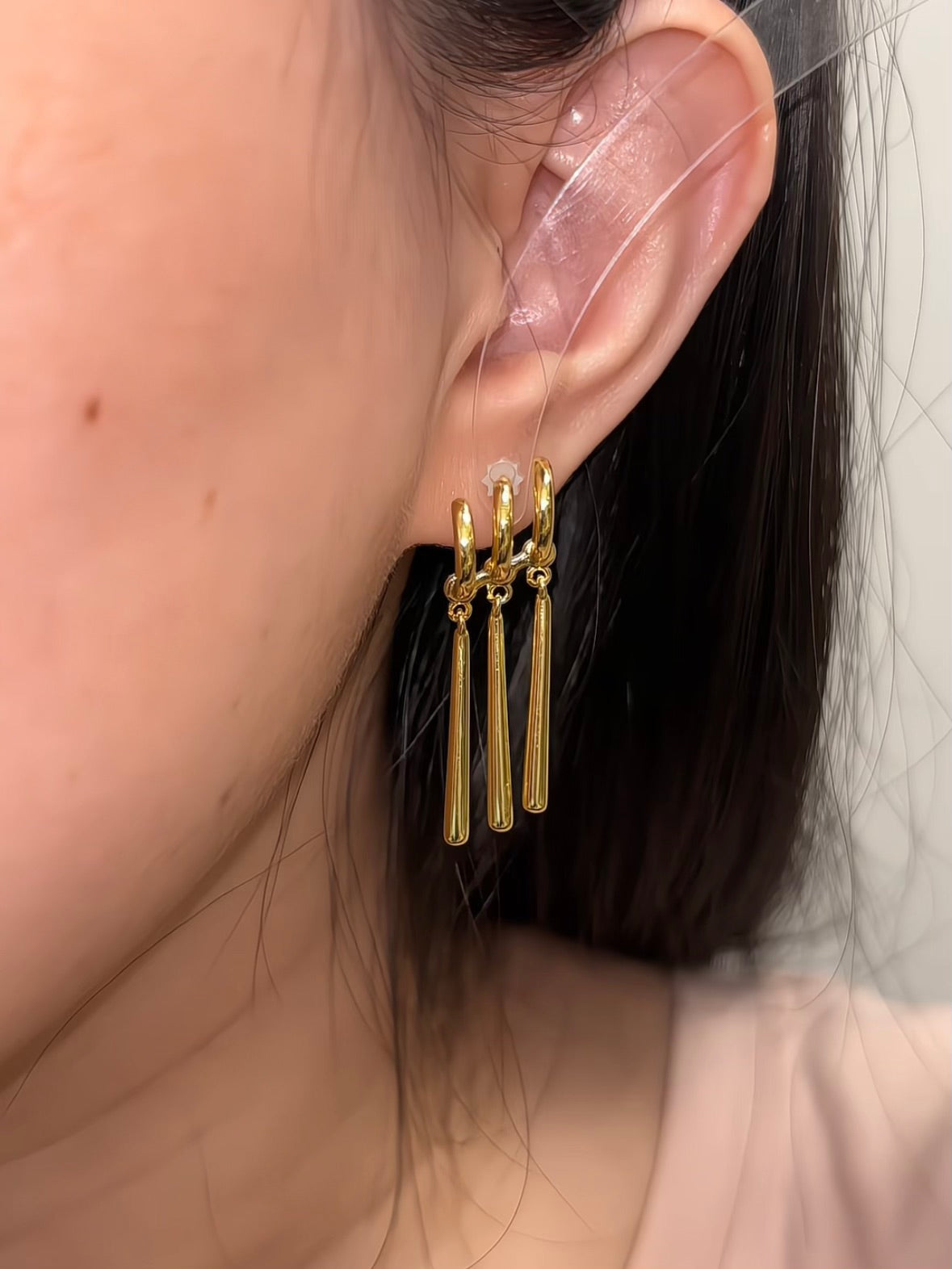 Unisex ZORO Stud Earring (only one ear piercing needed)