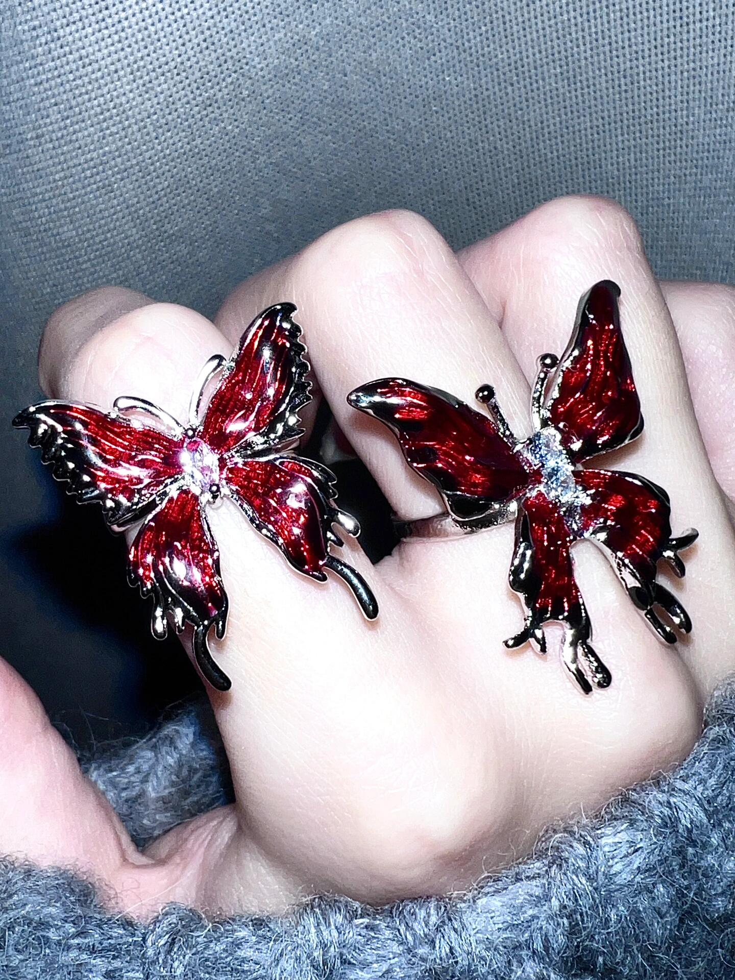 Gothic Retro Roter Schmetterling Ring
