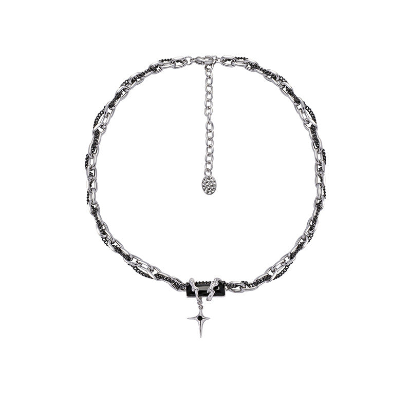 Schicke Halskette mit schwarzem Zirkonia und Stern für Damen