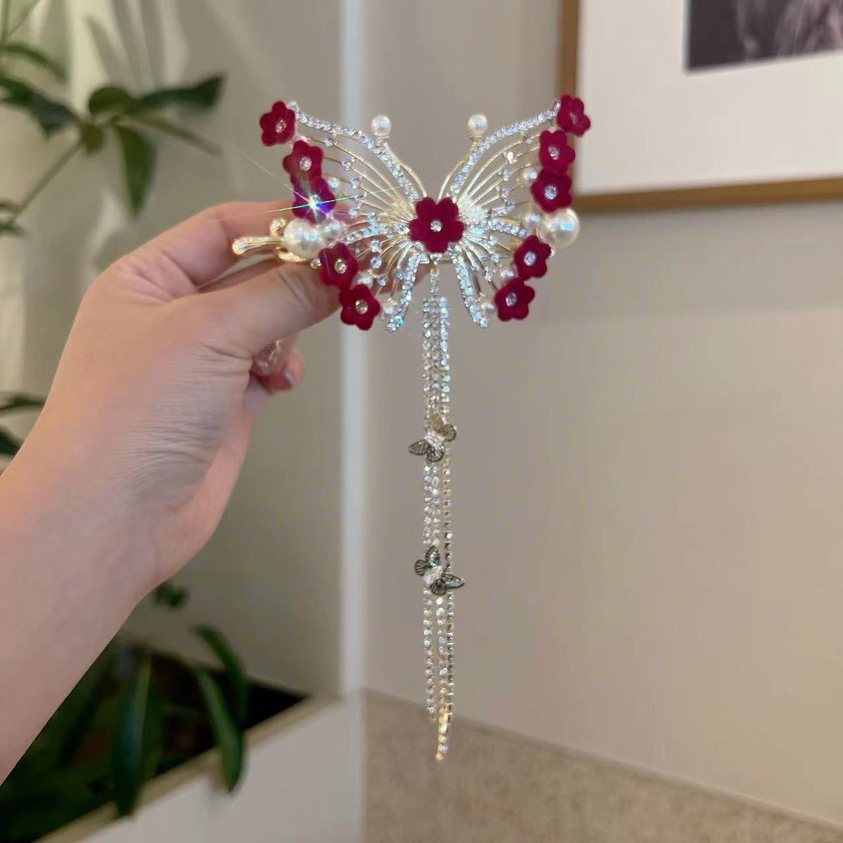 PRE SALE- Shipped in 15 days  Women Pretty Red Flower Rhinestone Butterfly Tassel Hairpin