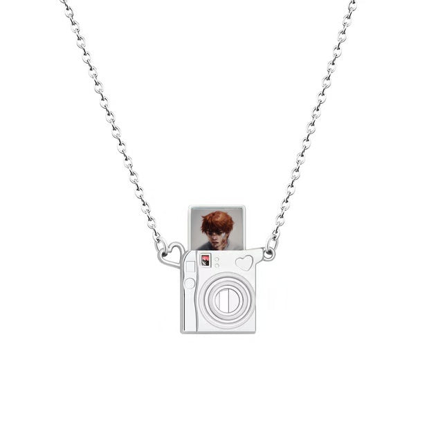 Neil Camera Necklace