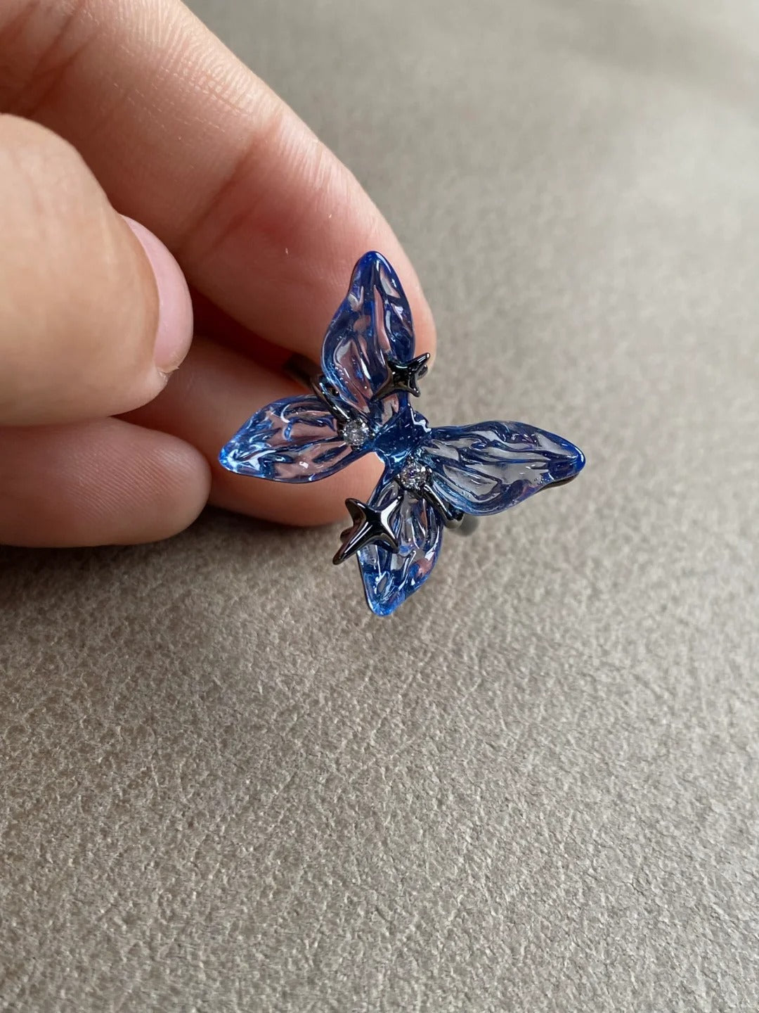 Designer-Ring mit blauem Schmetterling für süße Mädchen