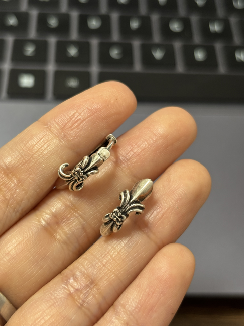 Goth Unisex Vintage Iris Hoop Earrings