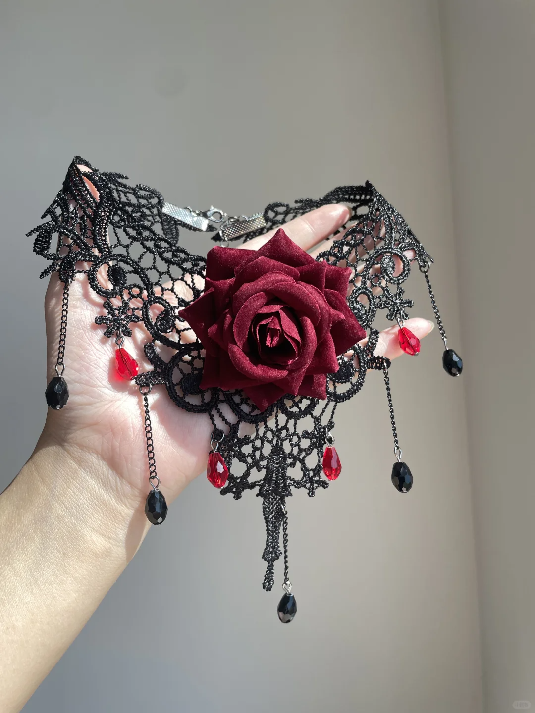 Gothic Girl Spitze Rote Rose Quaste Choker Halskette