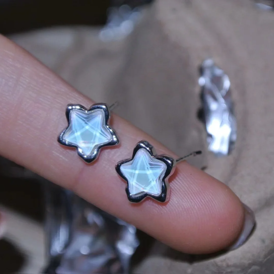 Designer-Ohrstecker mit süßen Sternen