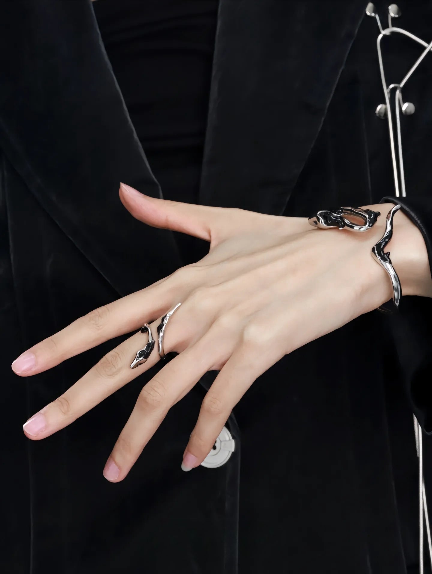 Schickes Designer-Unisex-Armband mit Gletscherschlangen-Motiv