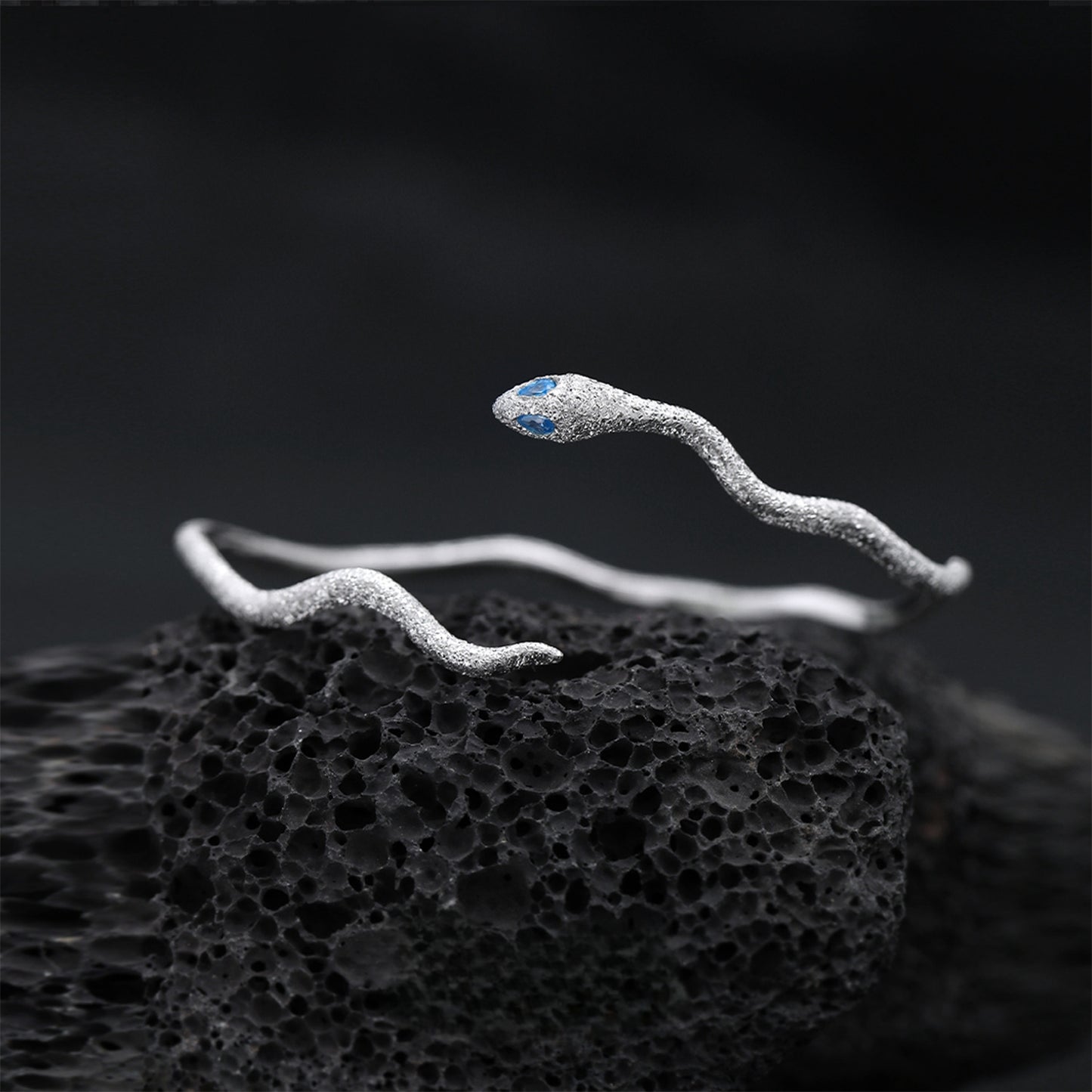 S925 Silber Nagel Sand Twining Schlange Armband