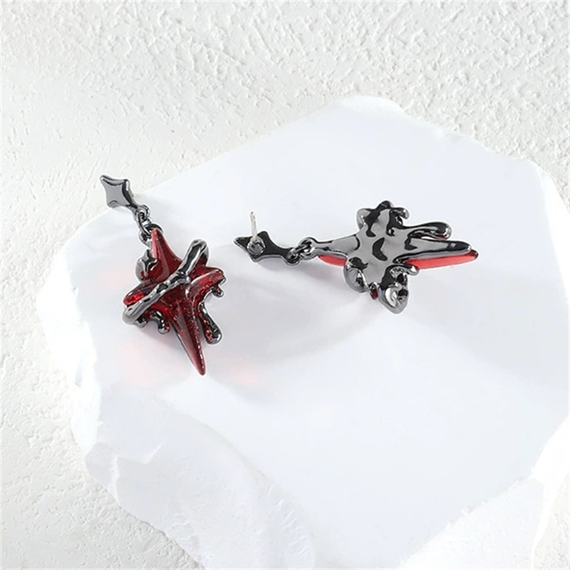 Gothic Style Simple Bloody Star Vintage Stud Earring