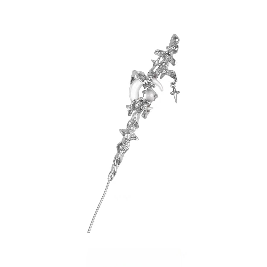 Designer-Ohrringe im dunklen Stil mit Halbmond und Stern