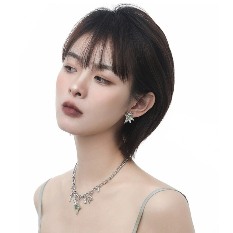 Designer Chic Girl Grüner Stern Asymmetrische Quaste Ohrstecker &amp; Ohrklemme