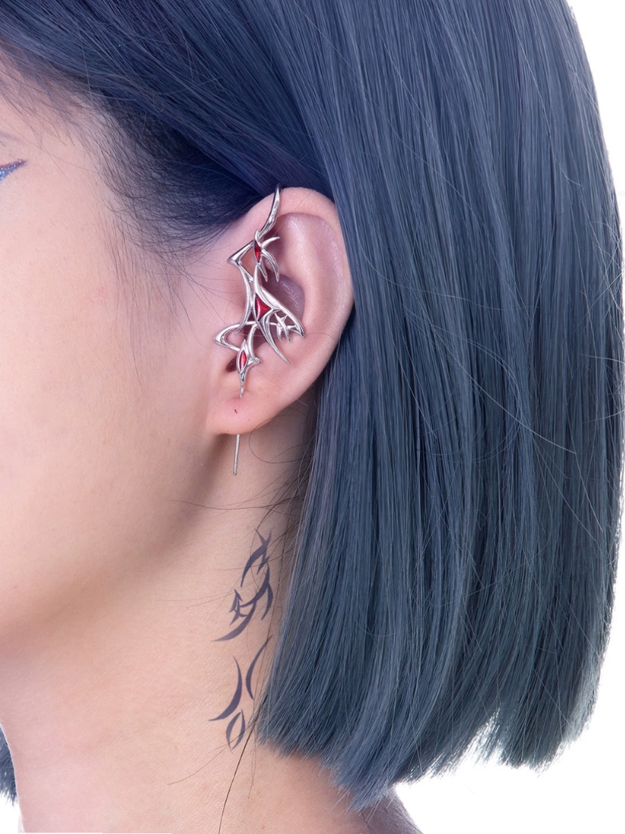 Designer Gothic Damen Ohrstecker aus Metall