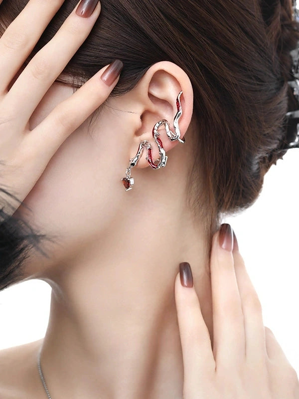 Designer-Ohrstecker mit roten Schlangen-Strasssteinen