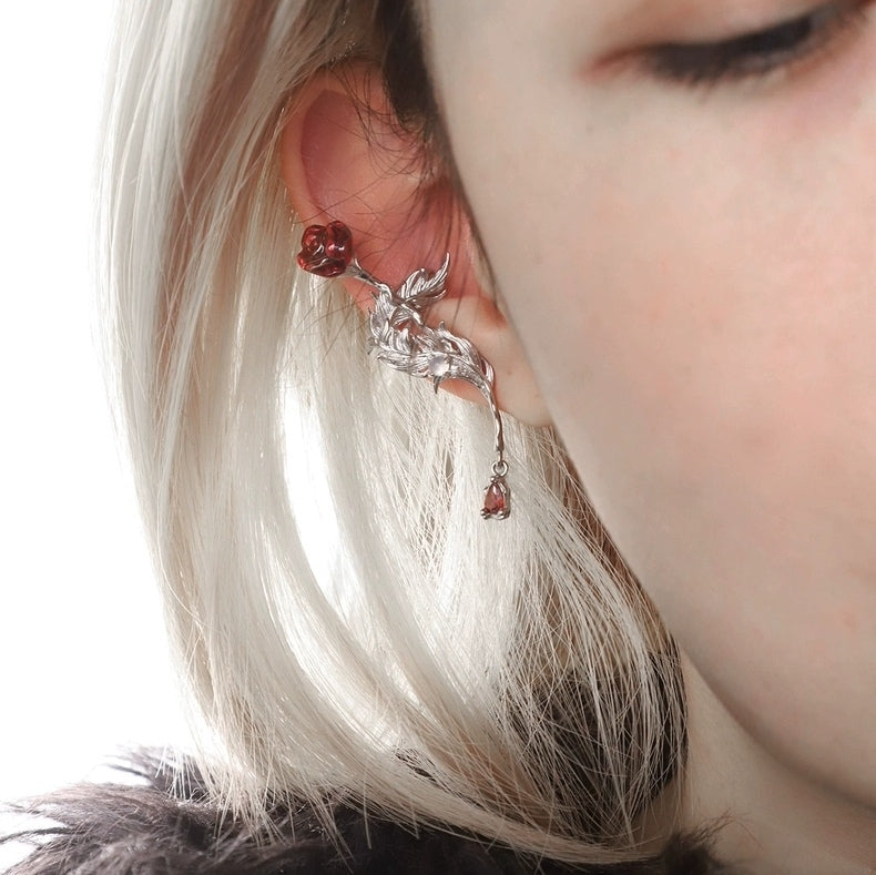 Designer-Ohrmanschette aus Metall mit roten Rosen und Strasssteinen (kein Ohrlochstechen erforderlich)