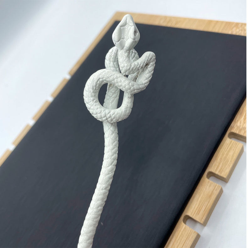 Schicke Bai Zhu Schlangenhaarnadel