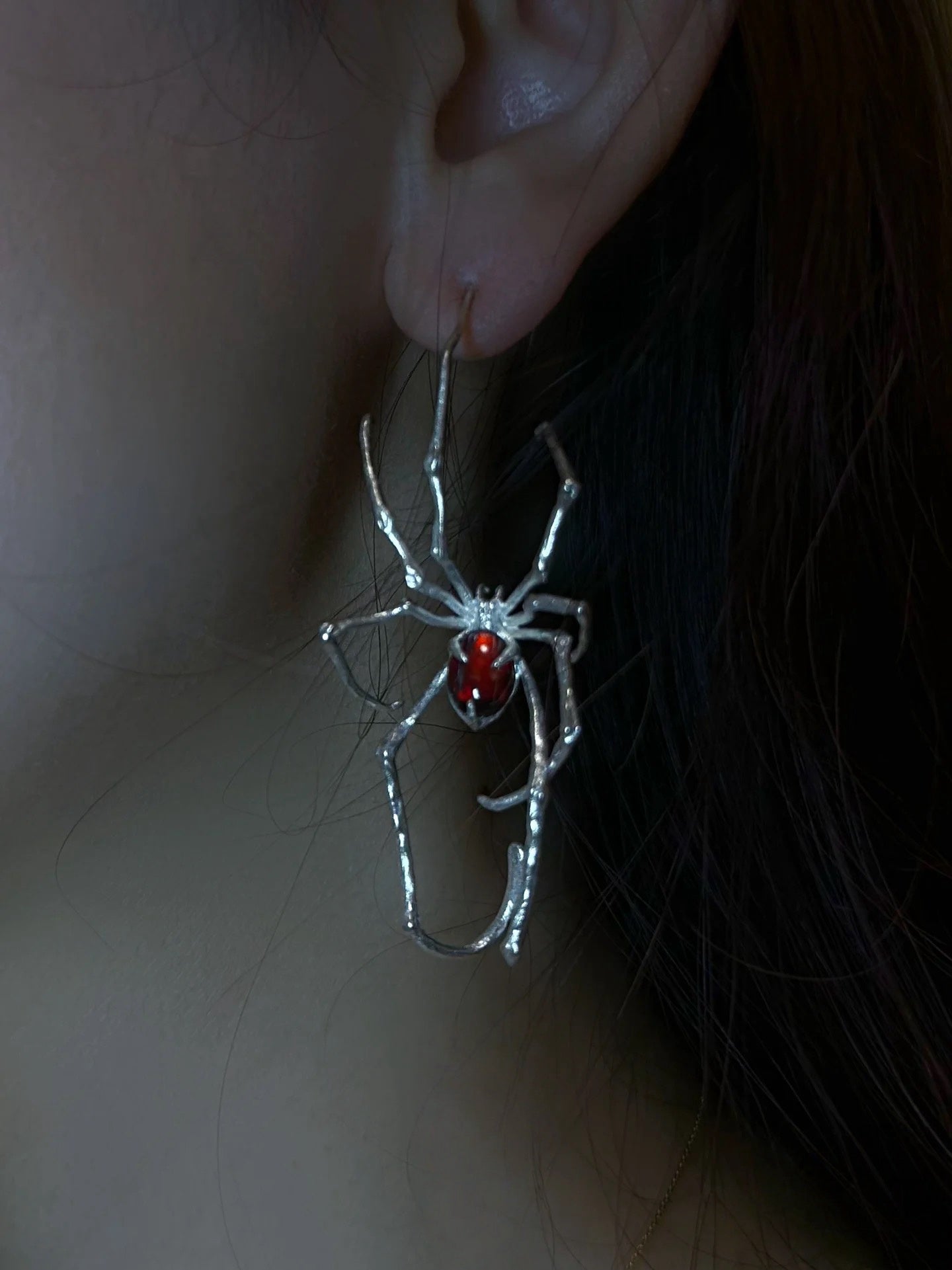 High Quality Goth Designer Spider Crawling Earring[Single One]