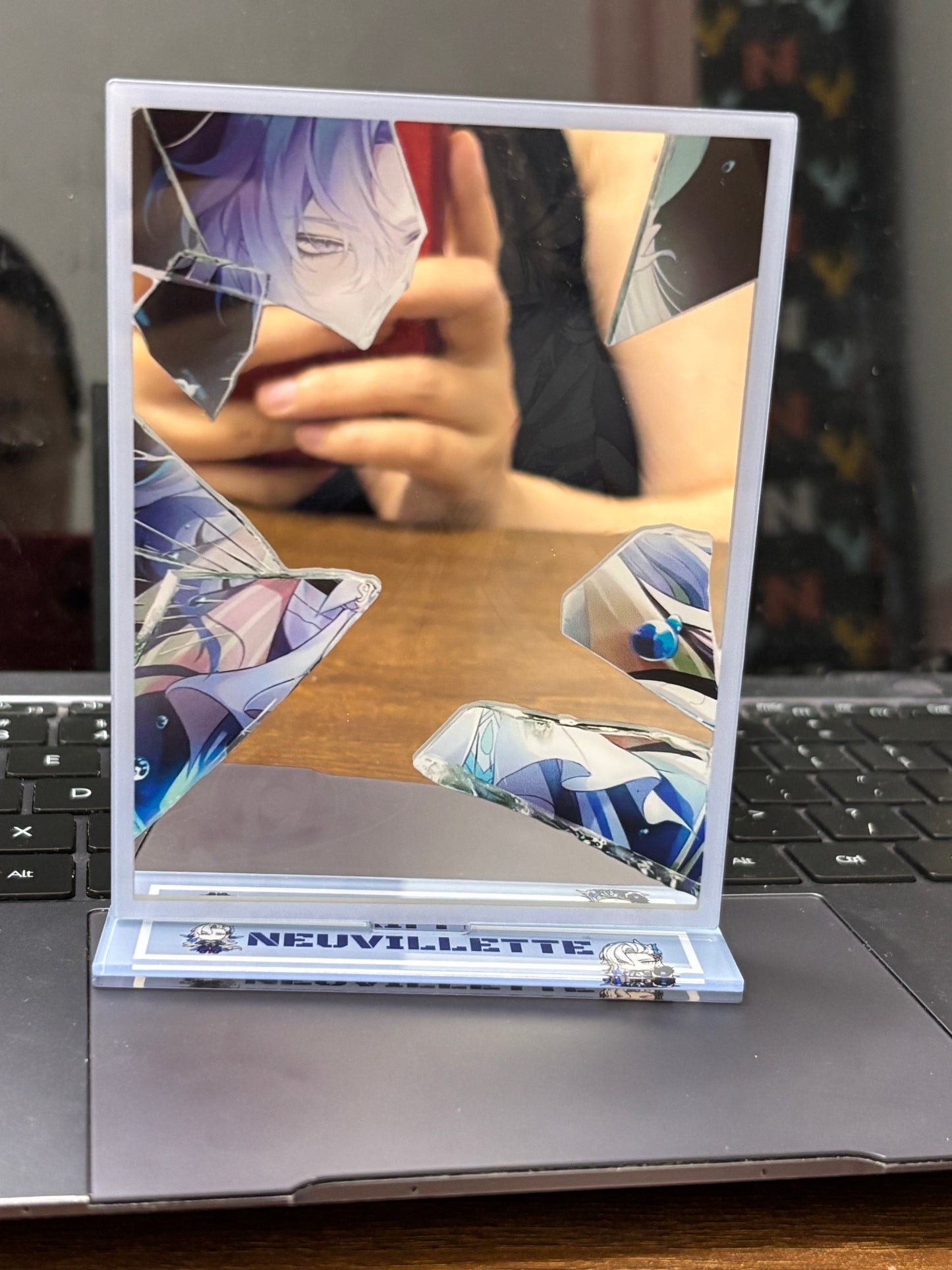Acrylic Mirror for Neuvillette Style · Genshin Fan-made