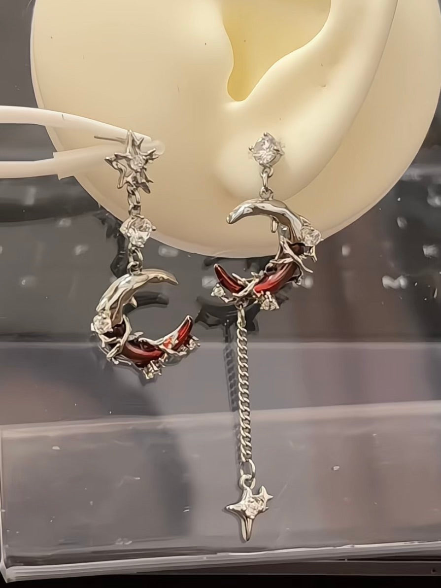 Gothic Red Moon Shining Star Asymmetrical Earrings For Arlecchino Genshin