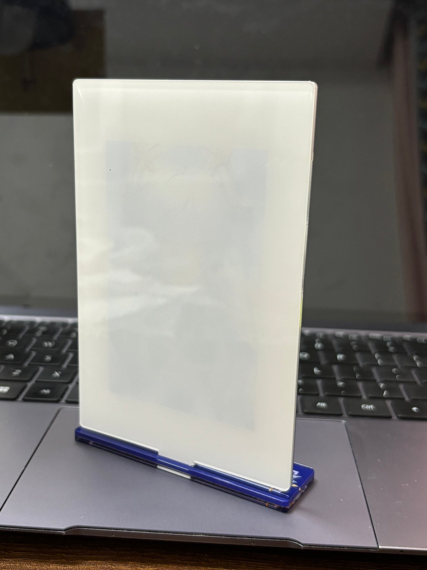 Acrylic Mirror for Sunday Style