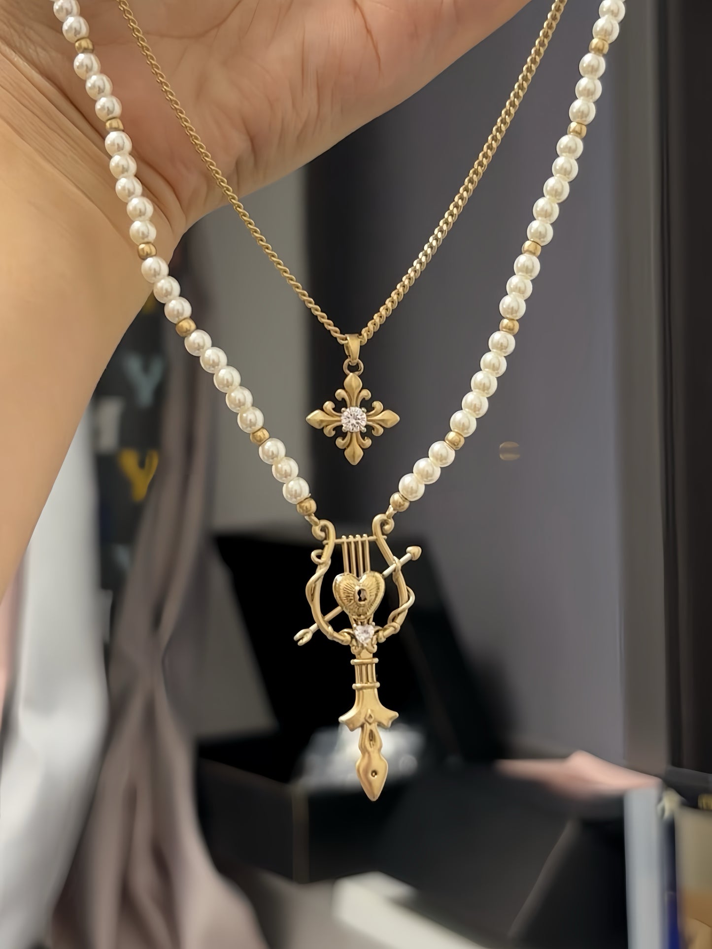 Vintage Gold Harp Double Layer Necklace Inspired by Venti