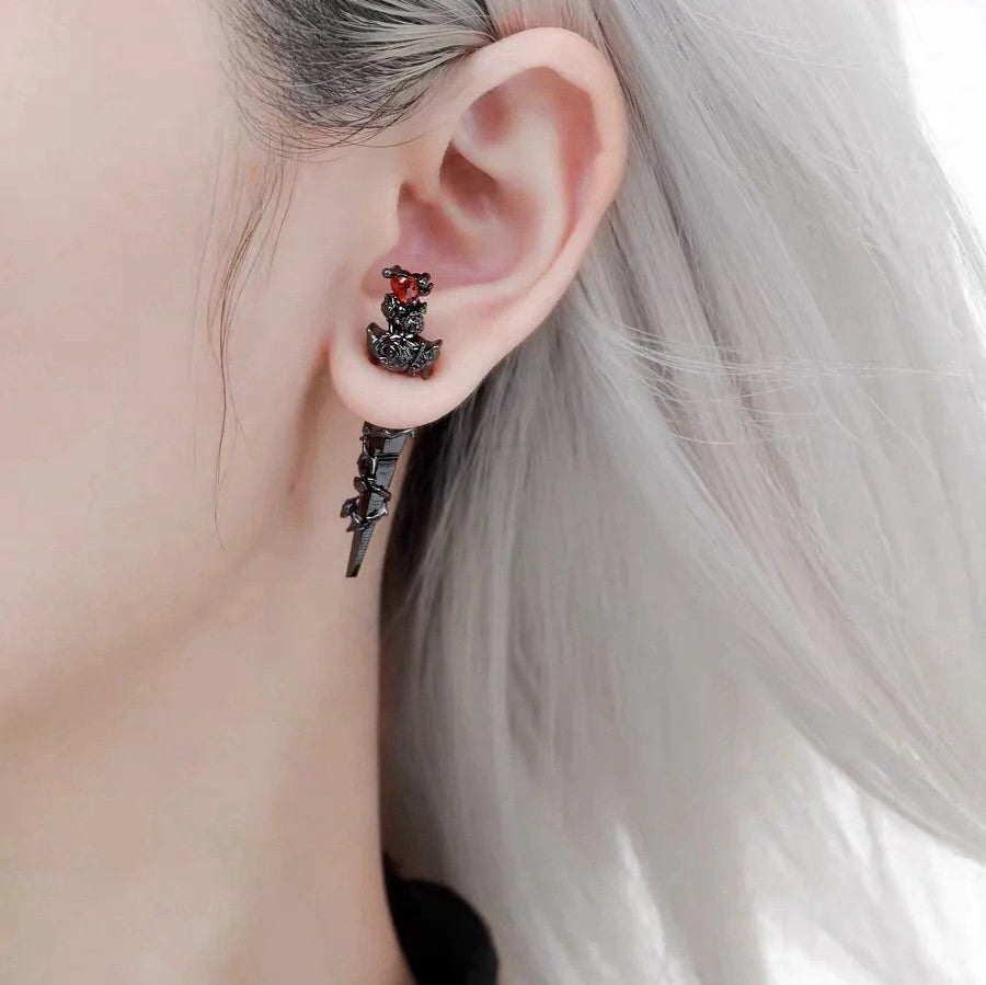 Ohrstecker mit Rosenschwert für Mädchen im Punk-Stil