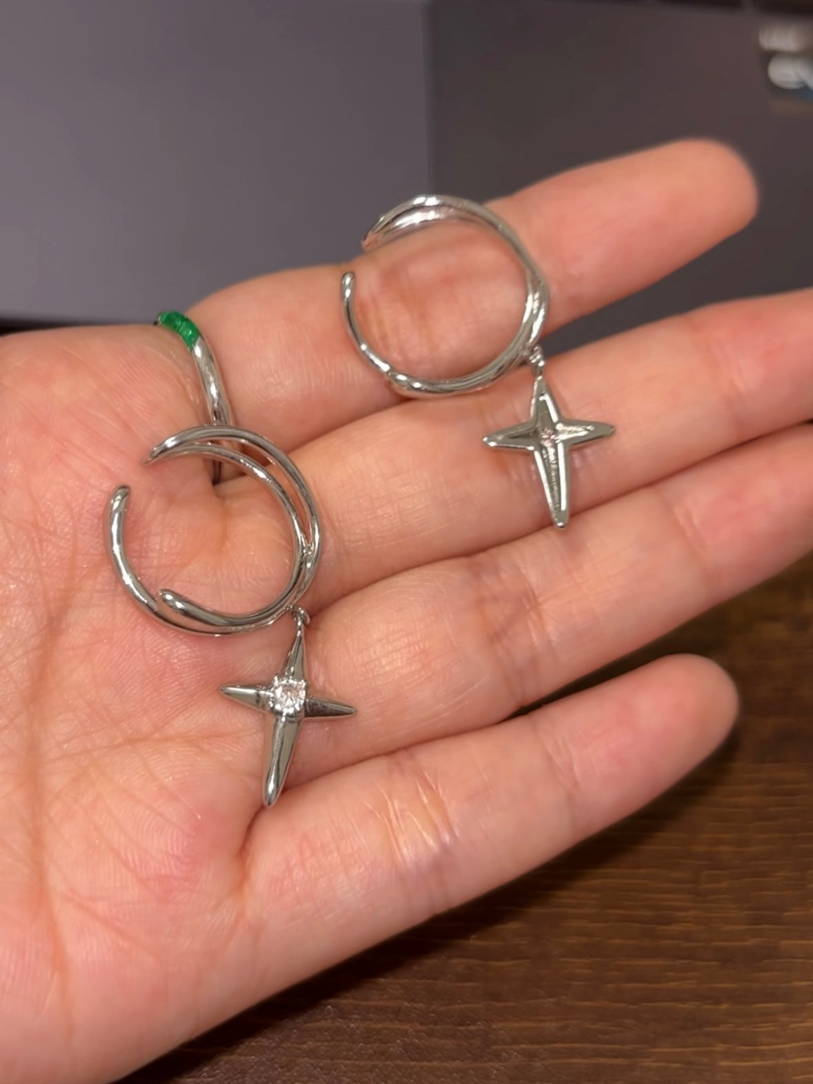 Designer Shining Star Ear Cuff [Single One]