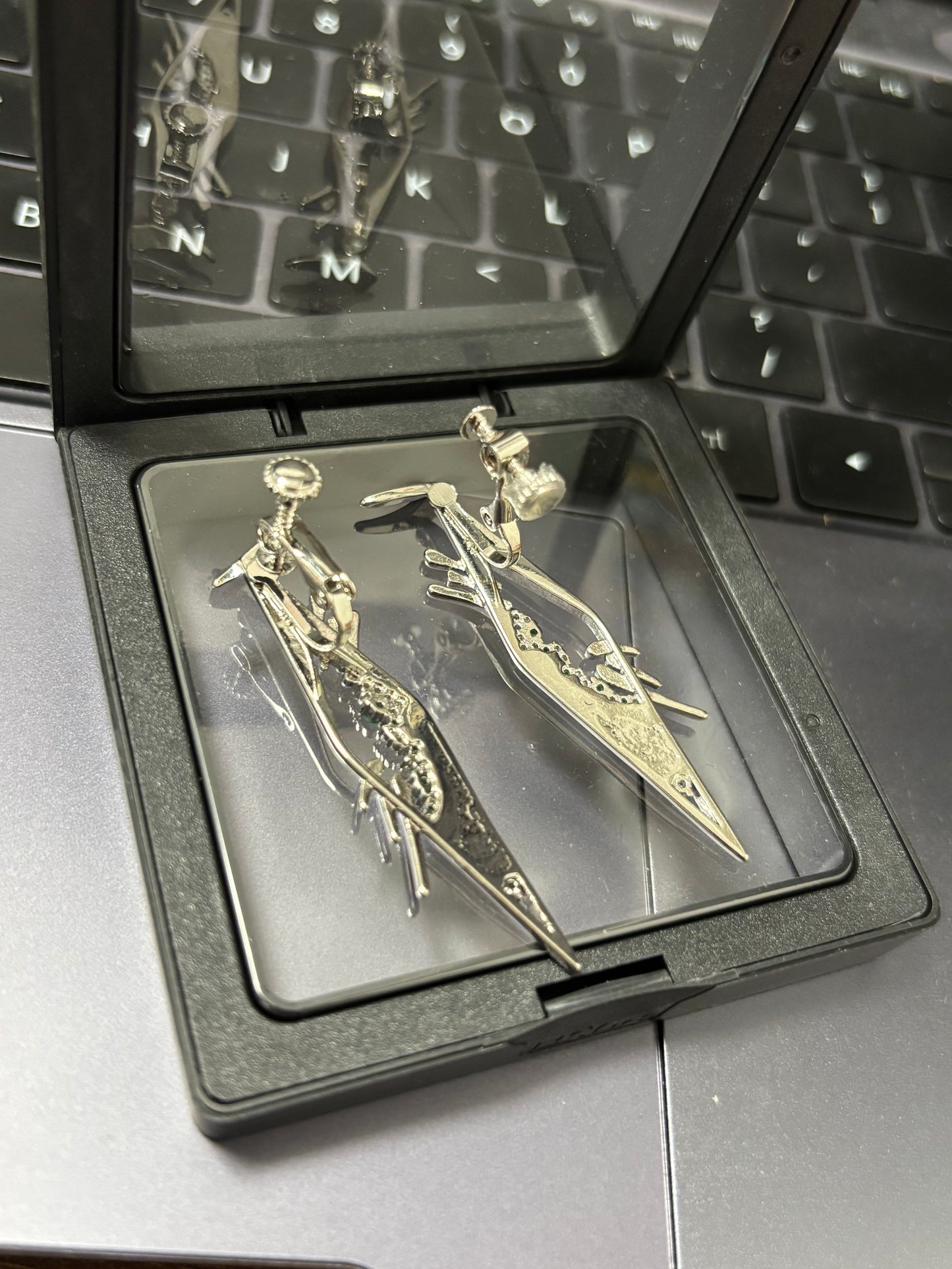 Fei Xiao Inspired Earrings