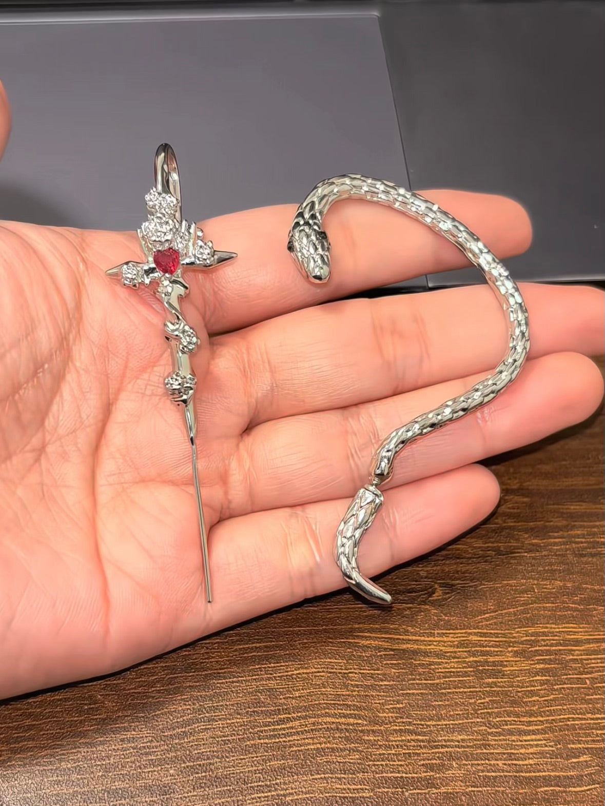 2-Piece Gothic Snake Ear Wrap with Cross Ear Pin