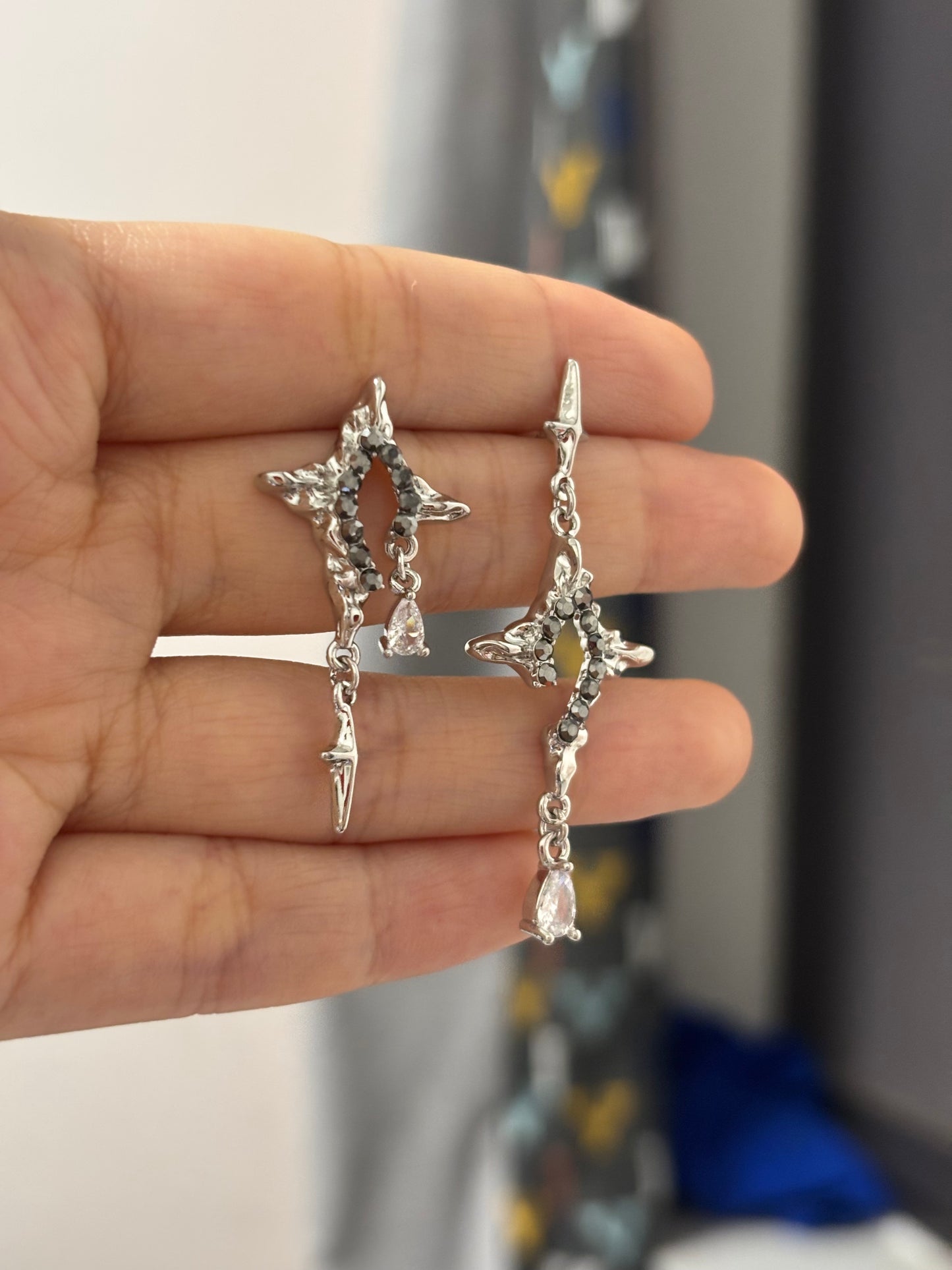 Asymmetrical Liquid Metal Star Drop Earrings