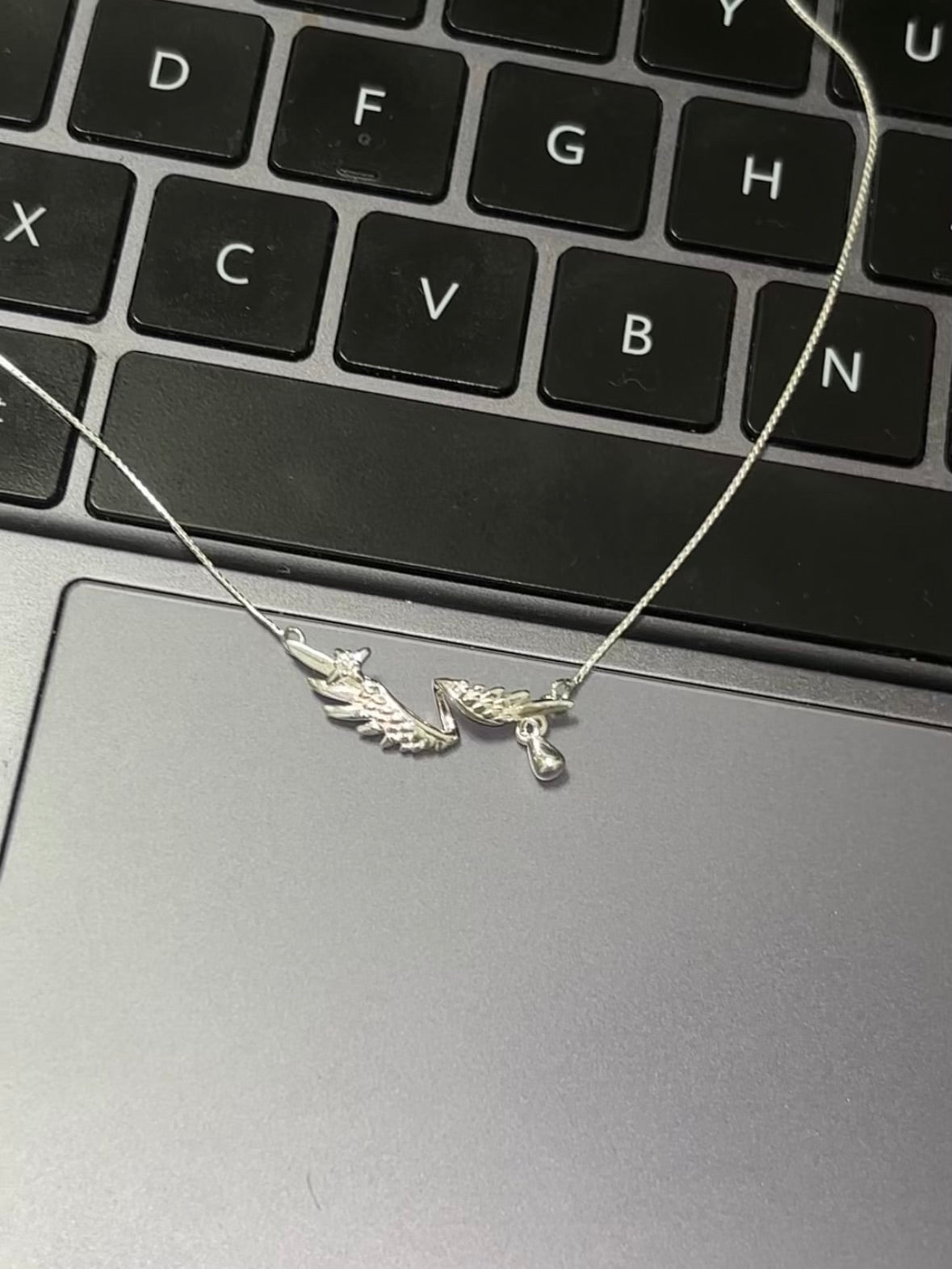 S925 Silver Angel Wing Necklace for Sunday Robin