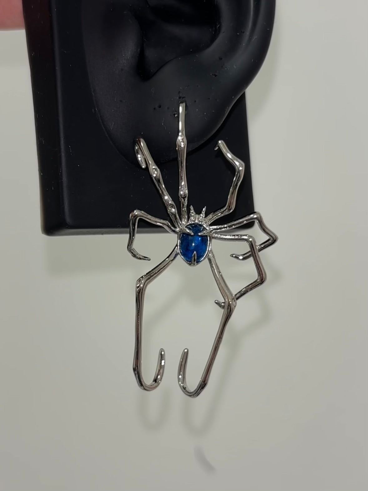 High Quality Goth Designer Spider Crawling Earring for Kafka