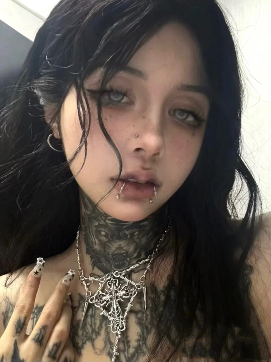 Gothic Dornenkreuz Choker Halskette