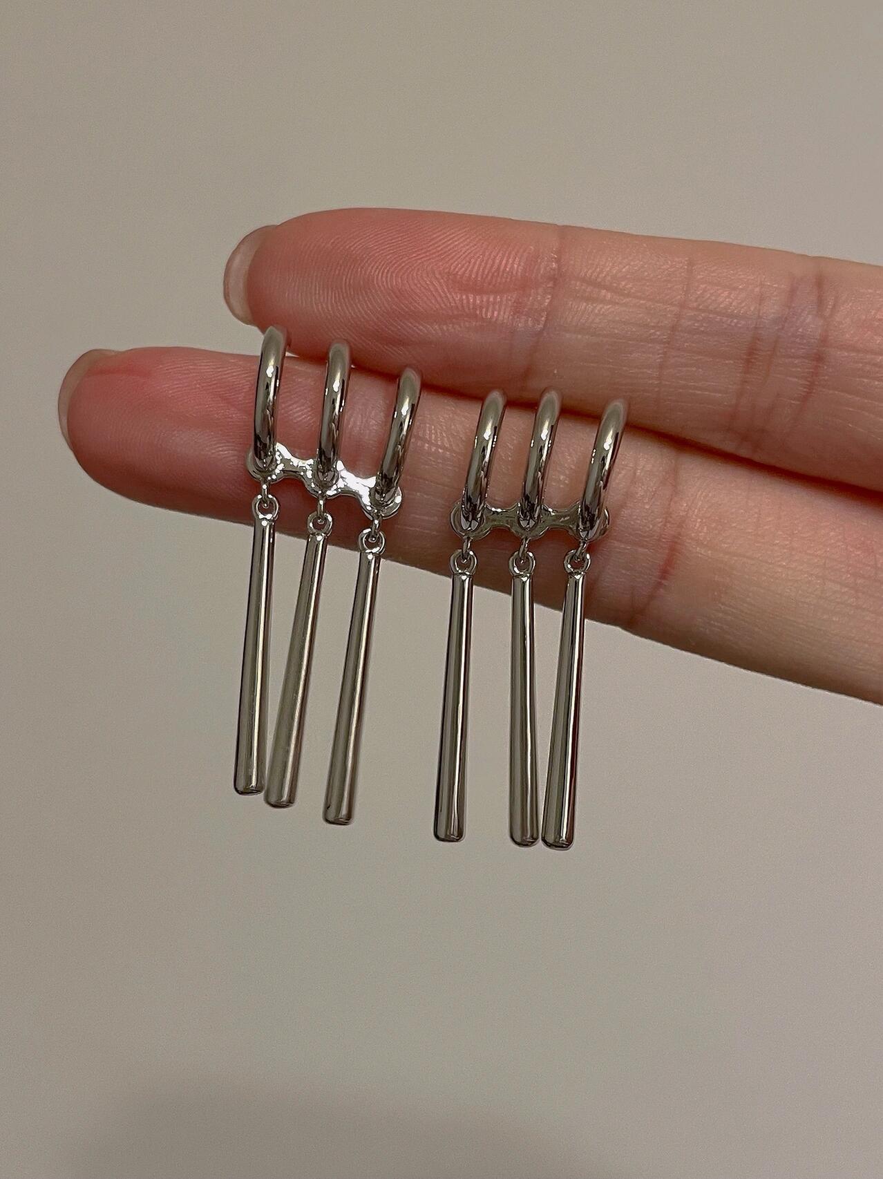 Unisex-Ohrstecker „ZORO“ (nur ein Ohrloch erforderlich)