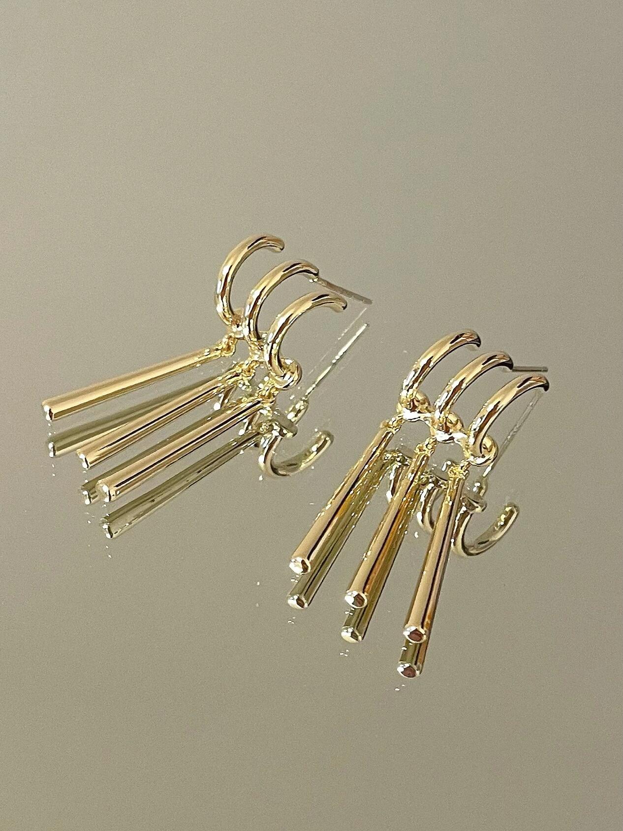 Unisex-Ohrstecker „ZORO“ (nur ein Ohrloch erforderlich)