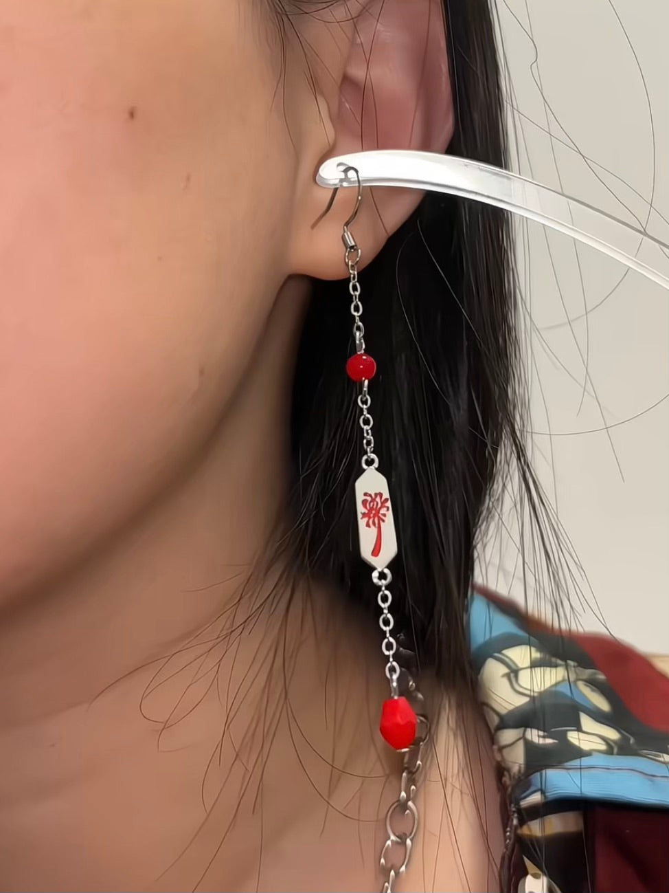 Asymmetric Red Spider Lily Hook Earrings for Blade