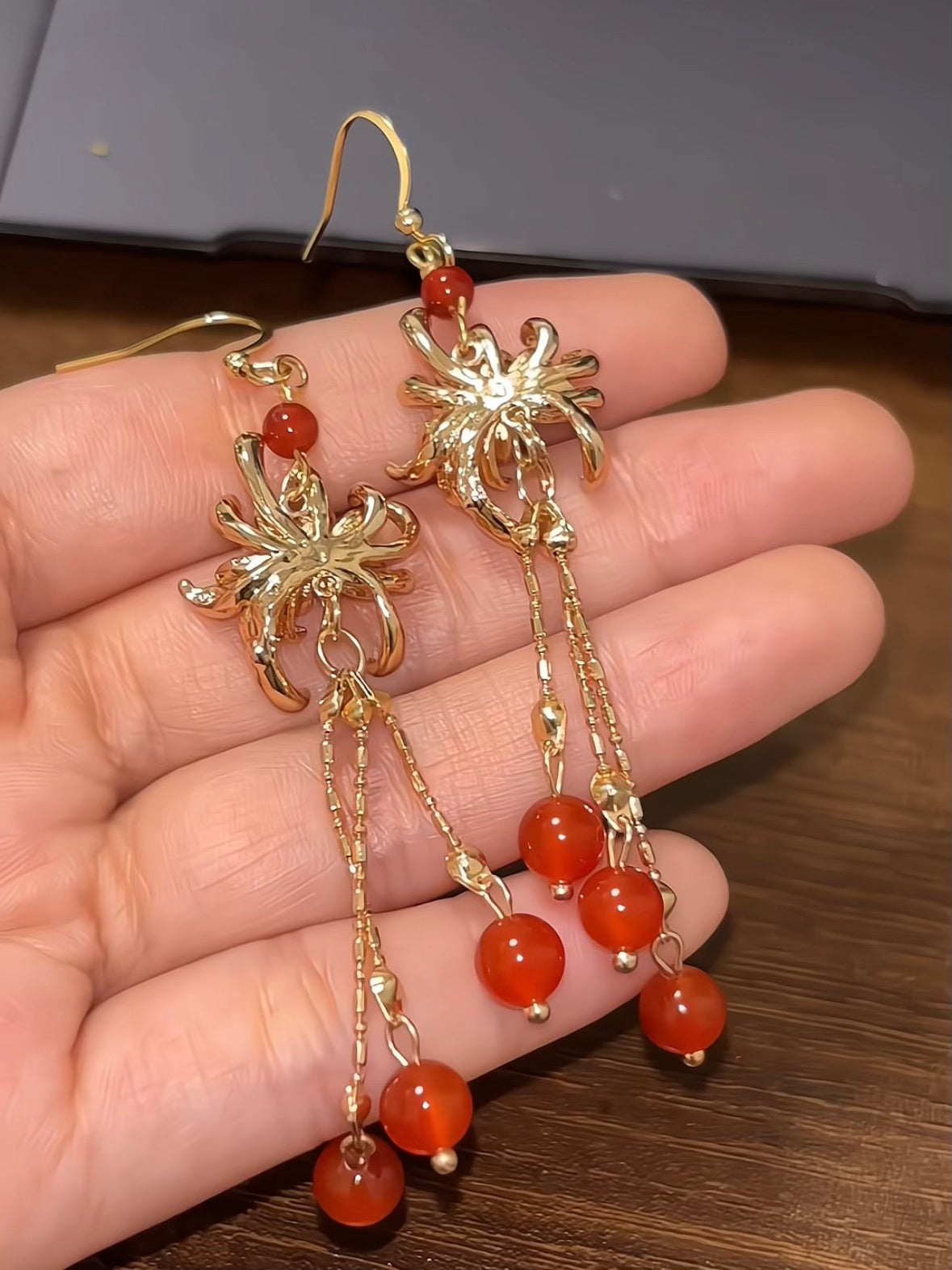 Spider Lily Tassel Hook Earrings for Blade