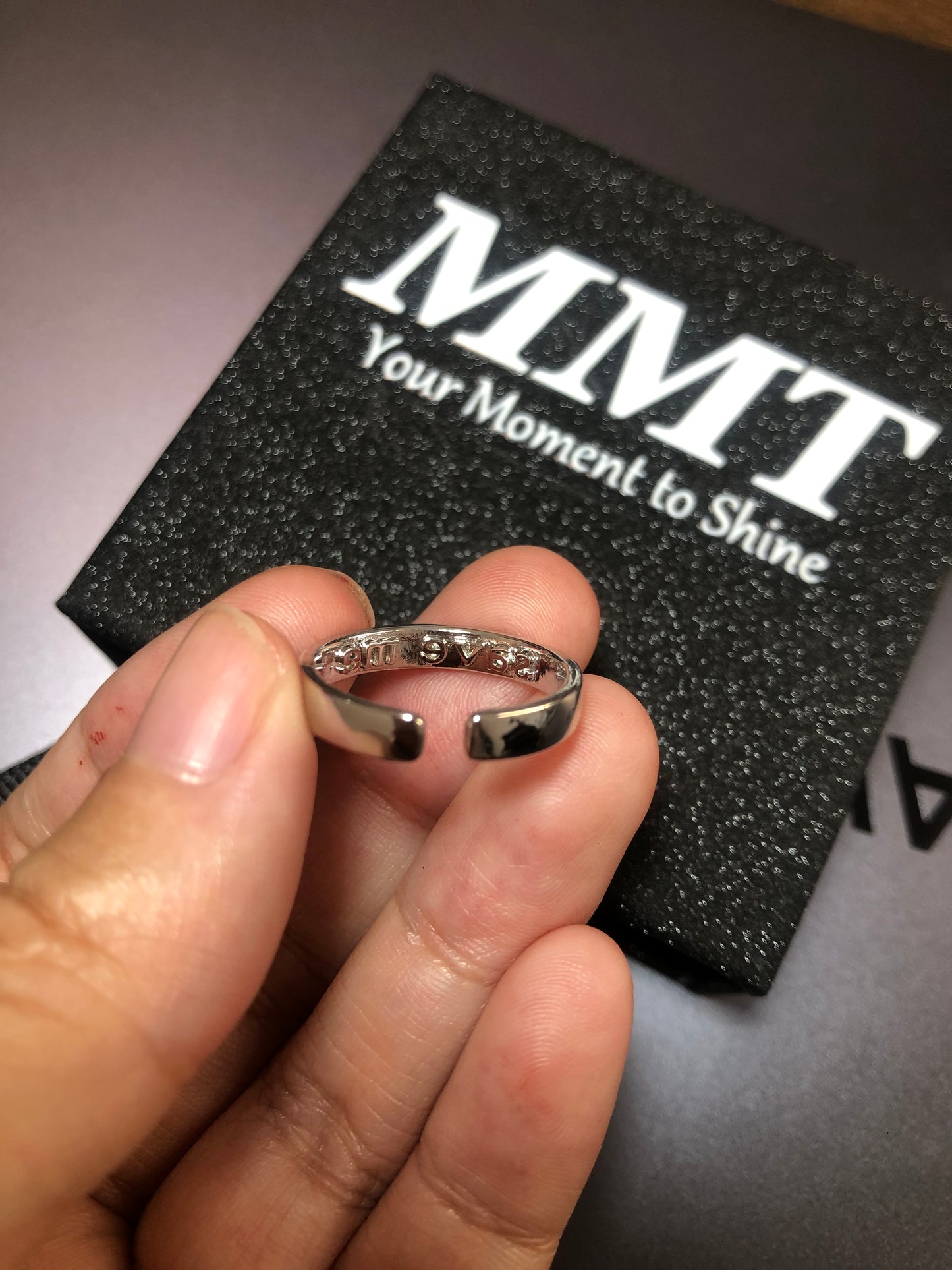 Mir geht es gut. Rette mich. Offener Ring