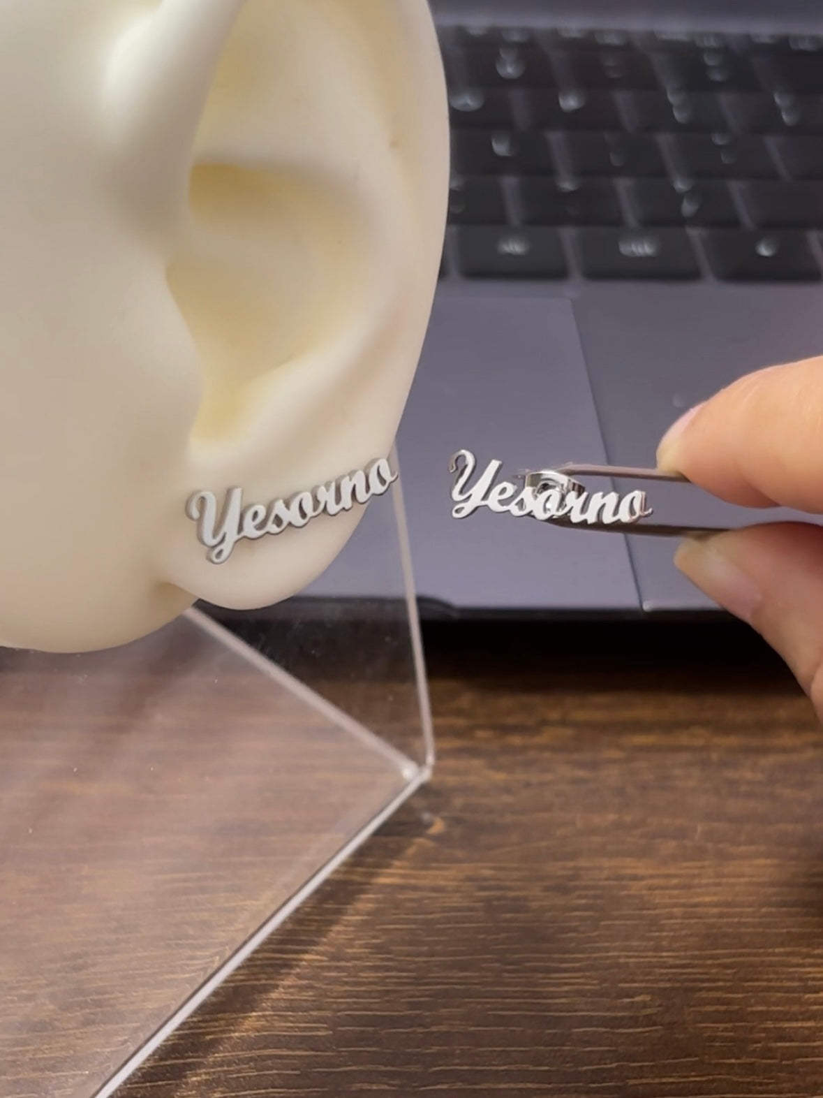 YES OR NO Stud Earrings