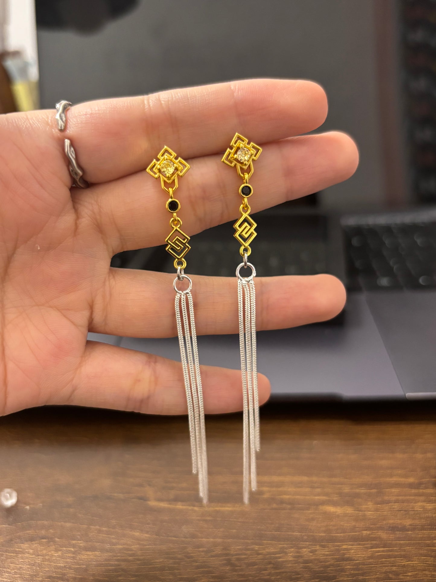 Zhong Li Genshin Stud Earrings