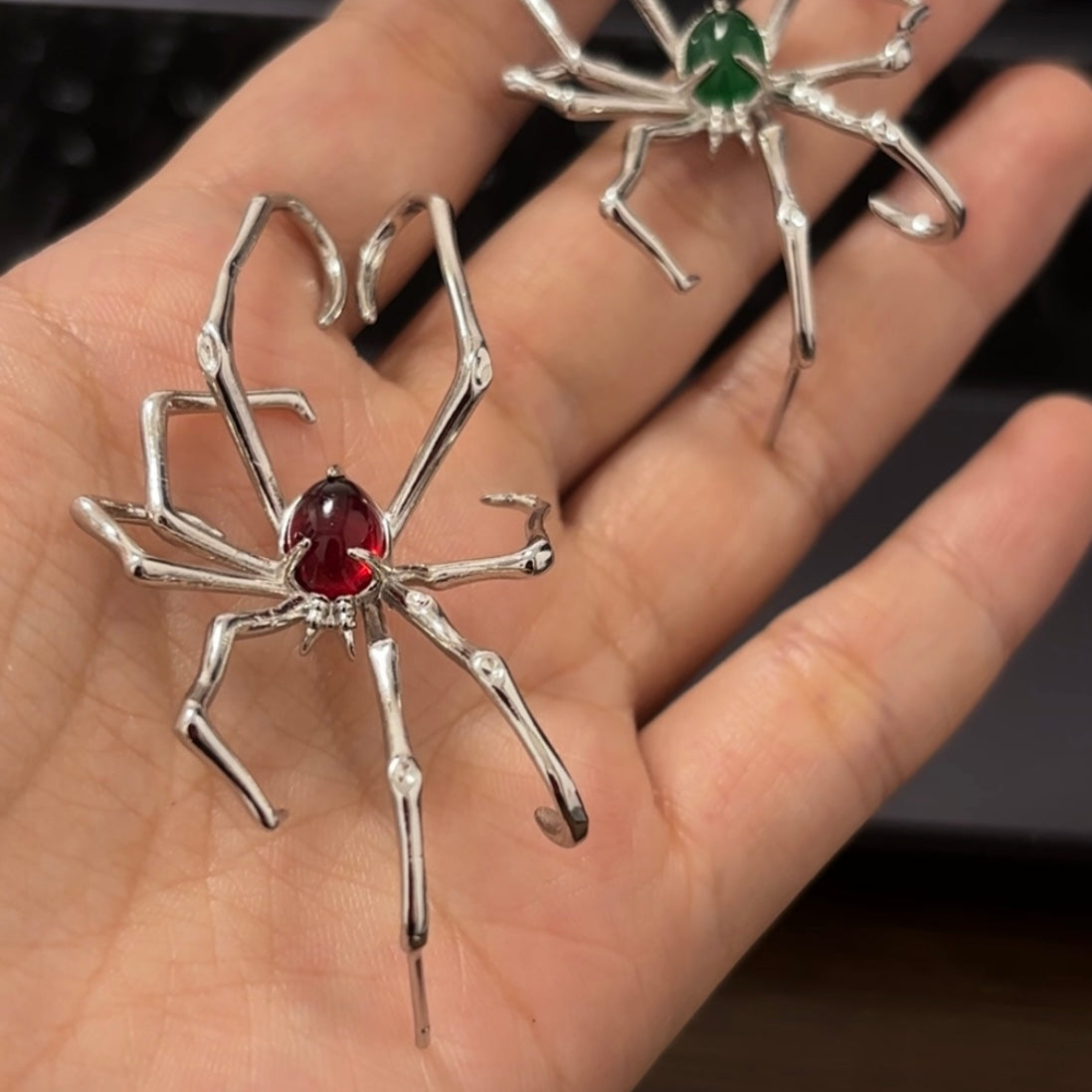 High Quality Goth Designer Spider Crawling Earring[Single One]