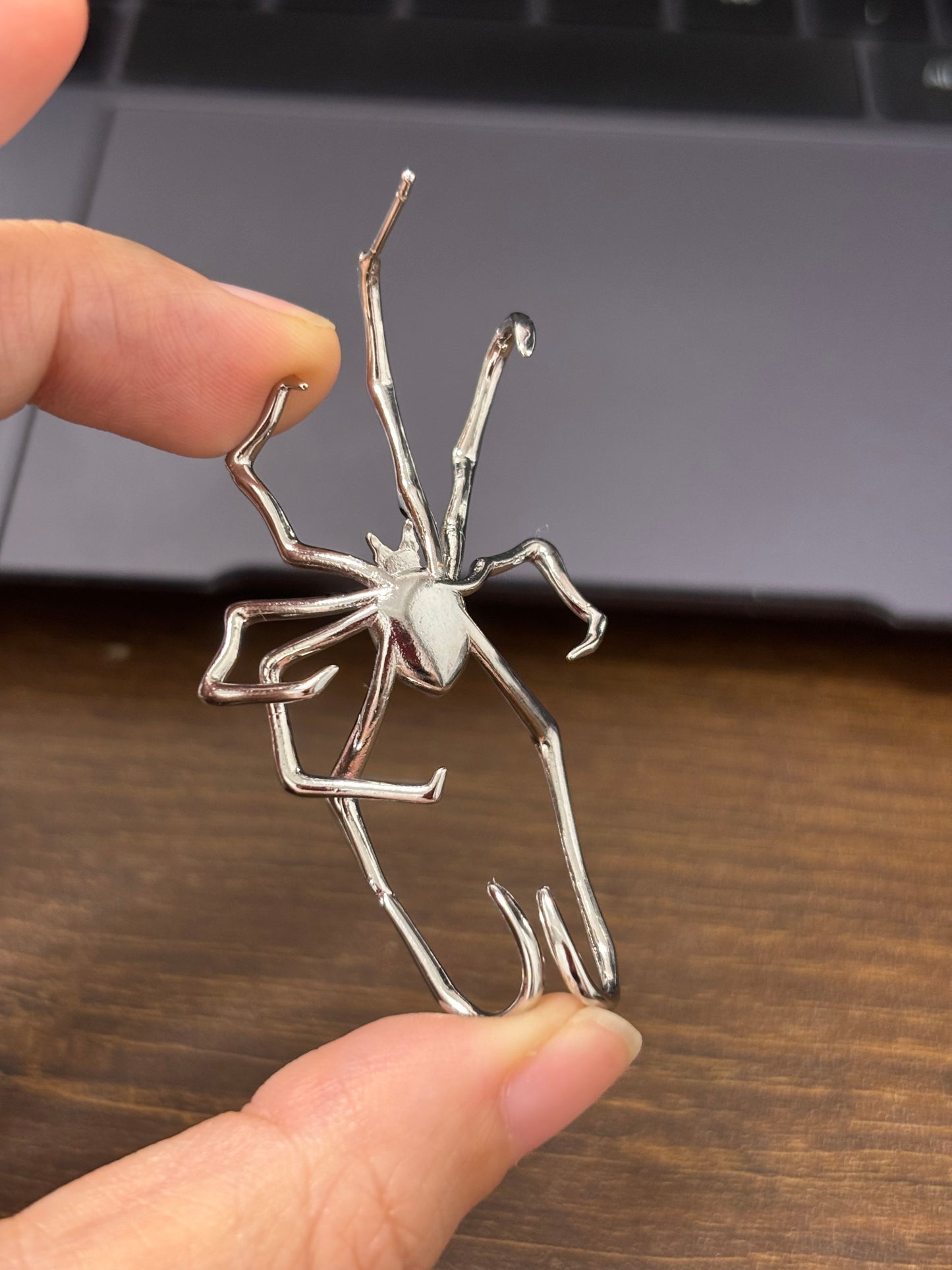 High Quality Goth Designer Spider Crawling Earring[Single One]