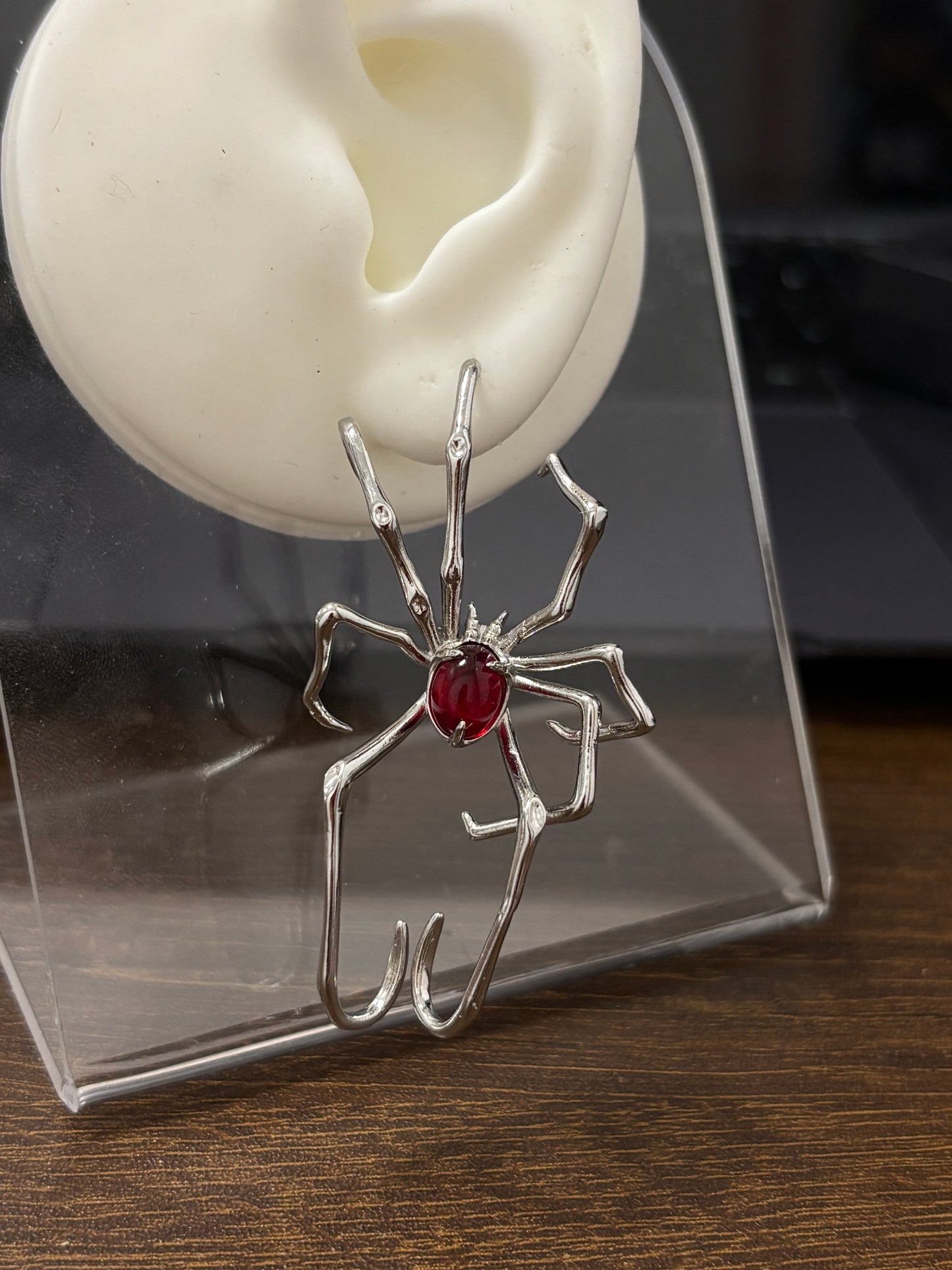High Quality Goth Designer Spider Crawling Earring[Single One]
