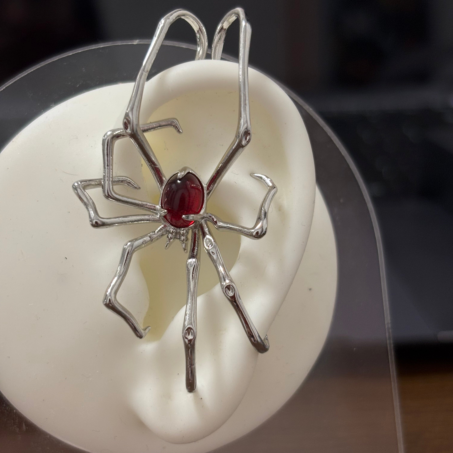 High Quality Goth Designer Spider Crawling Earring for Kafka
