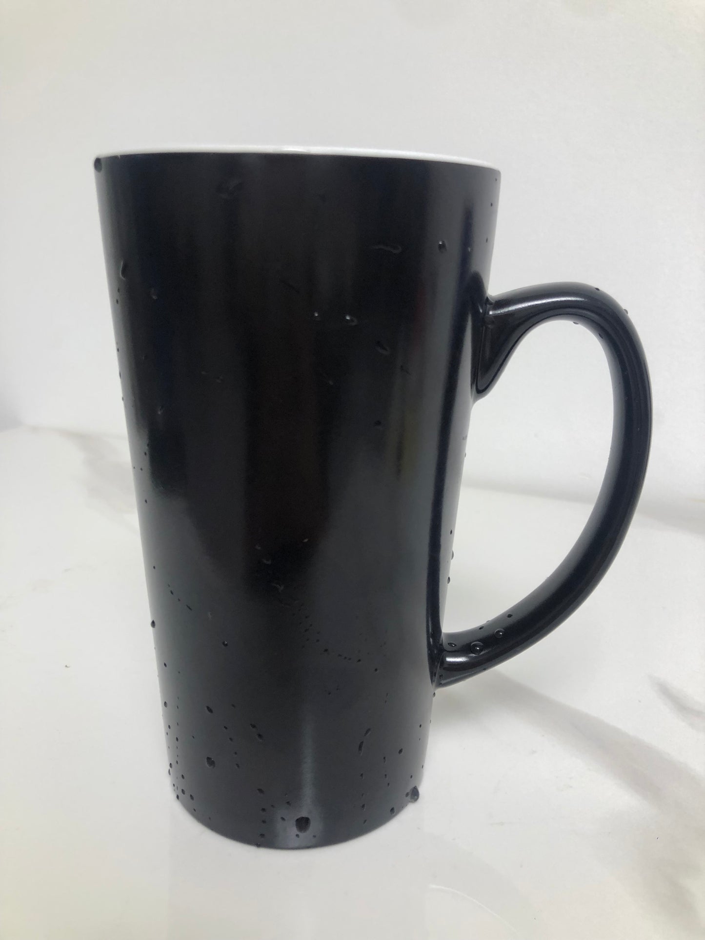 Andreil Color-Changing Ceramic Mug (Art by lunapiq)