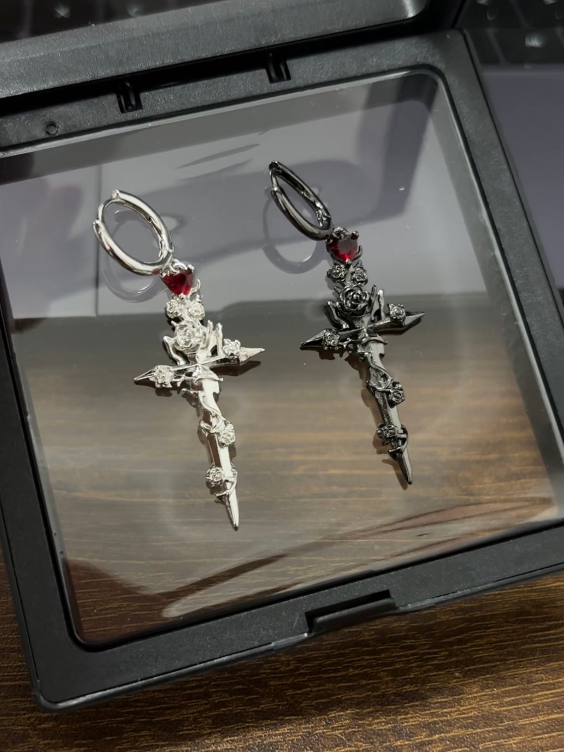 Gothic Unisex Thorn Rose Hoop Earrings