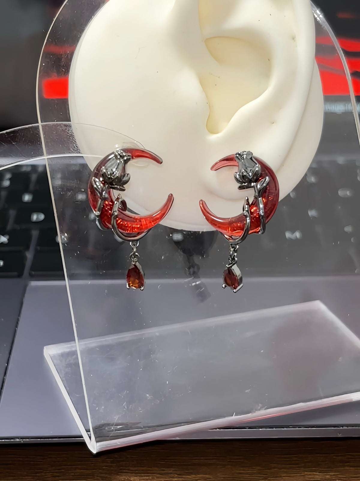 Dark Red Half Moon & Black Rose Stud Earring for Arlecchino